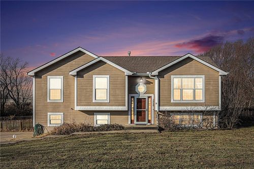 14648 Highway M, Rayville, MO, 64084-8000 | Card Image