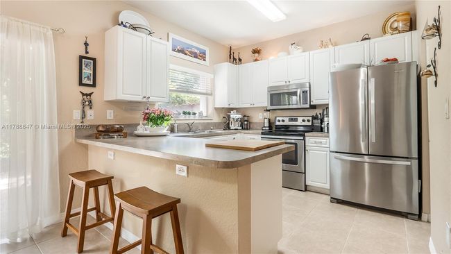 12752 Sw 49 Th Ct, Townhouse with 4 bedrooms, 3 bathrooms and null parking in Miramar FL | Image 11