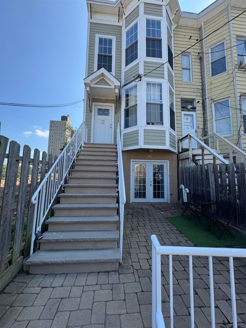 1-447 Mercer St, Jersey City, NJ, 07302-3119 | Card Image