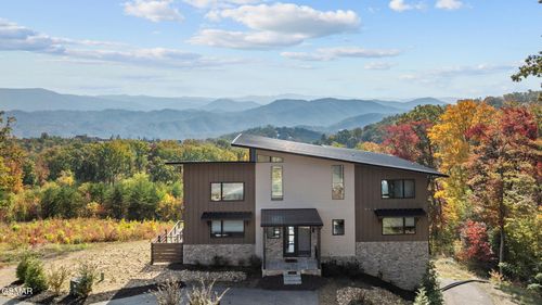 3047 Mountaineer Trl, Sevierville, TN, 37876 | Card Image