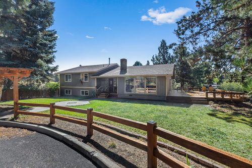 61174 Tapadera St, Bend, OR, 97702-2674 | Card Image