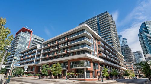 528-38 Iannuzzi St, Toronto, ON, M5V0S2 | Card Image