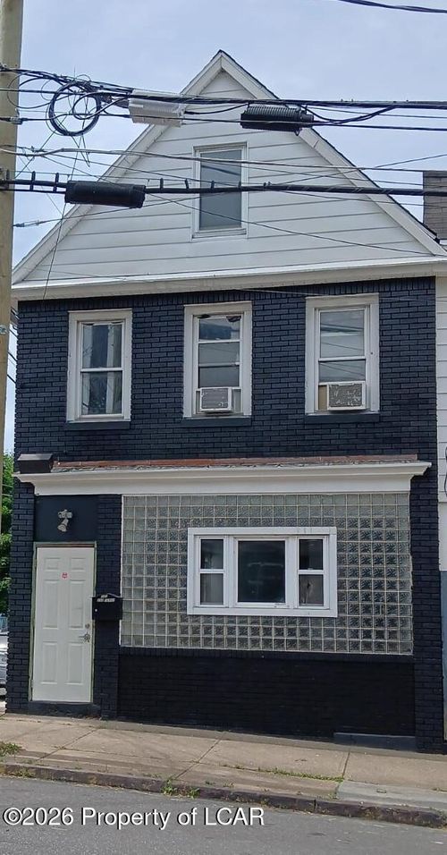 125 Grove St, Wilkes Barre, PA, 18702-4837 | Card Image