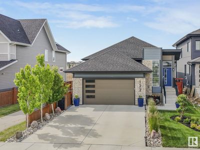 122 Edgewater Cir, House other with 3 bedrooms, 3 bathrooms and null parking in Leduc AB | Image 1