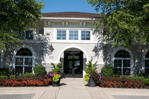 01-0515-1155 Museum Blvd, Vernon Hills, IL, 60061-3121 | Card Image