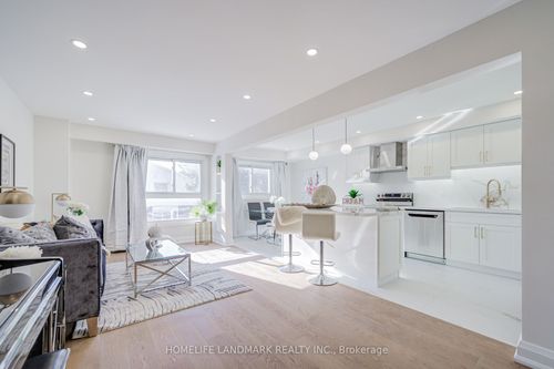 164 Bellefontaine St, Scarborough, ON, M1S4E6 | Card Image