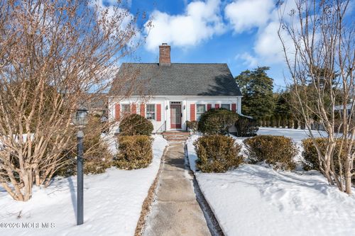 611 Blanchard Pkwy, Allenhurst, NJ, 07711-1303 | Card Image