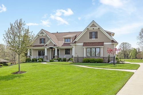719 Golfview Dr, Douglas, MI, 49406-5252 | Card Image