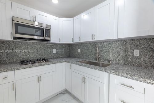 2-1101 Nw 14th Ct, Fort Lauderdale, FL, 33311-5452 | Card Image