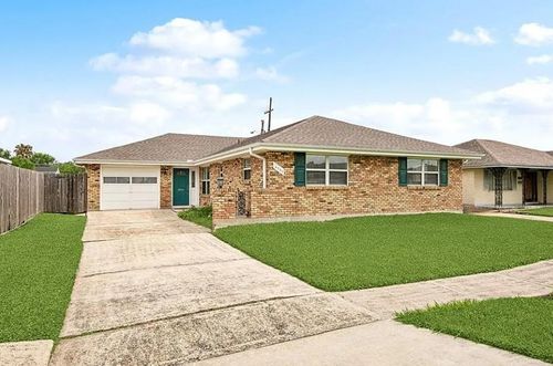 6505 Carmen St, Metairie, LA, 70003-4009 | Card Image