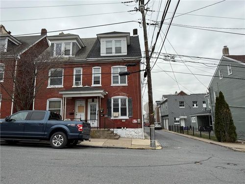 139 S 9th St, EASTON, PA, 18042-4301 | Card Image