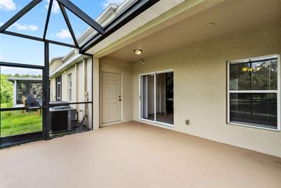 9808 Carlsdale Drive, Townhouse with 3 bedrooms, 2 bathrooms and null parking in Riverview FL | Image 3