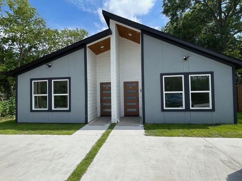 b-1985 Bourland St, Greenville, TX, 75401-3515 | Card Image