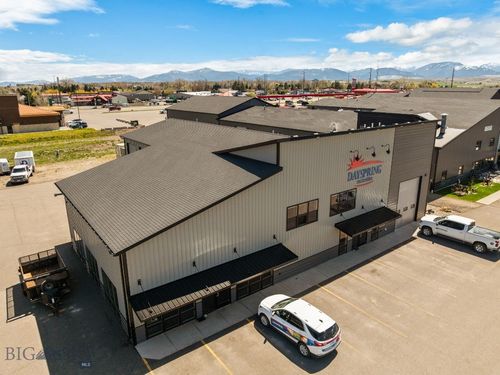 146 Village Center Ln, Bozeman, MT, 59718-1540 | Card Image