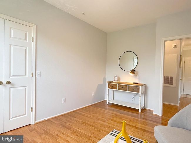 UNIT-9317 - 1530 Spring Gate Dr, Condo with 3 bedrooms, 2 bathrooms and null parking in MCLEAN VA | Image 37