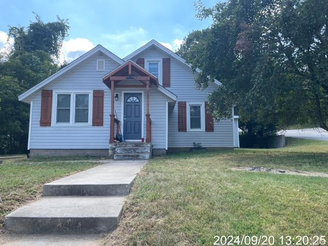 Elm St, Waynesville, MO 65583