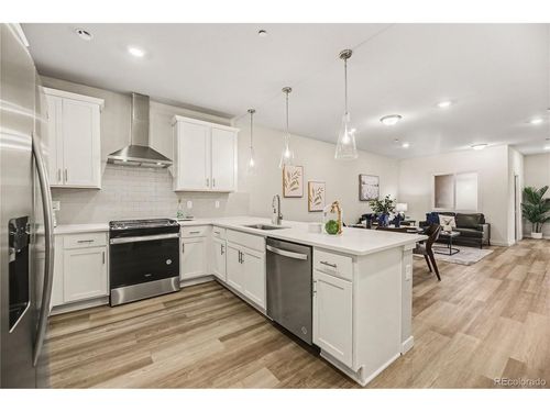 2834 S Flat Cir, Longmont, CO, 80503-9084 | Card Image