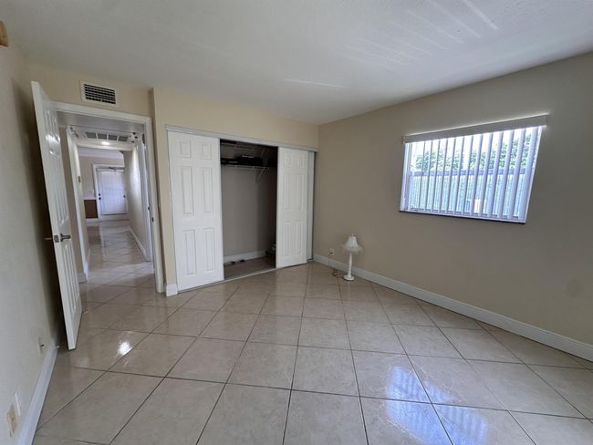 433 Saxony J, Condo with 2 bedrooms, 2 bathrooms and null parking in Delray Beach FL | Image 24