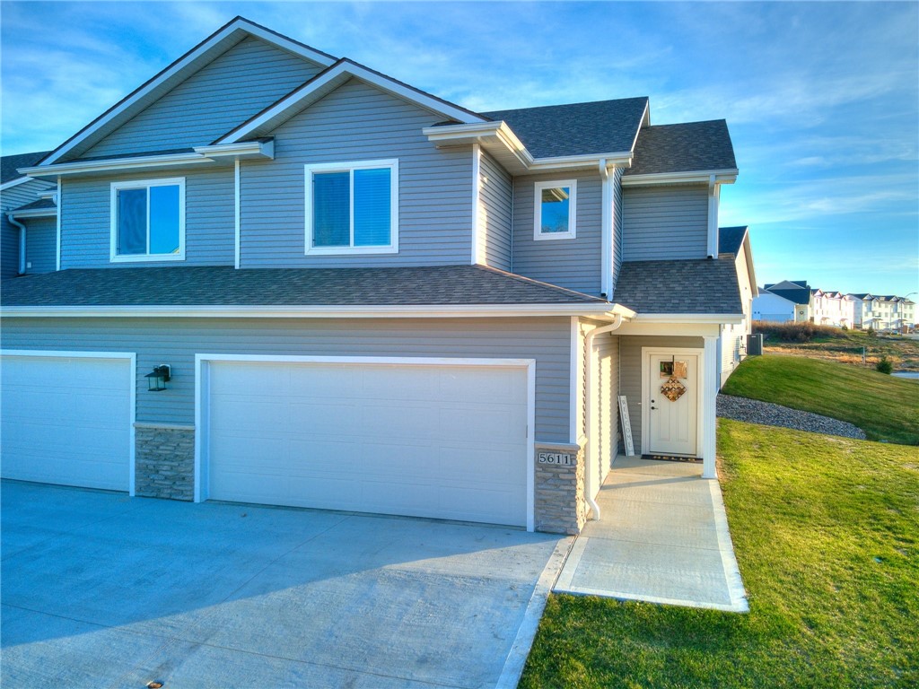 Buckthorne Dr, Pleasant Hill, IA 50327
