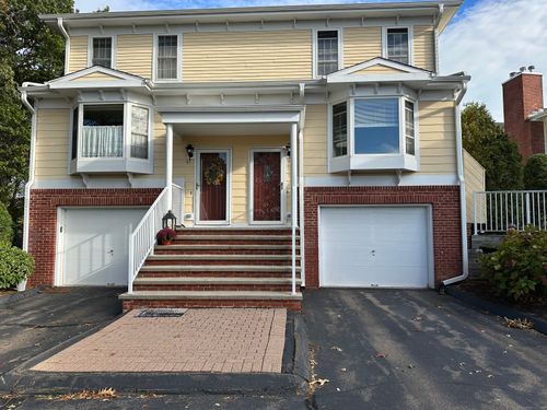 unit-g8-11 Saint John St, North Haven, CT, 06473-2339 | Card Image