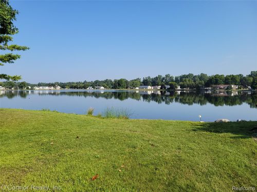 599 Trout Lake Ct, Kimball, MI, 48074-1359 | Card Image