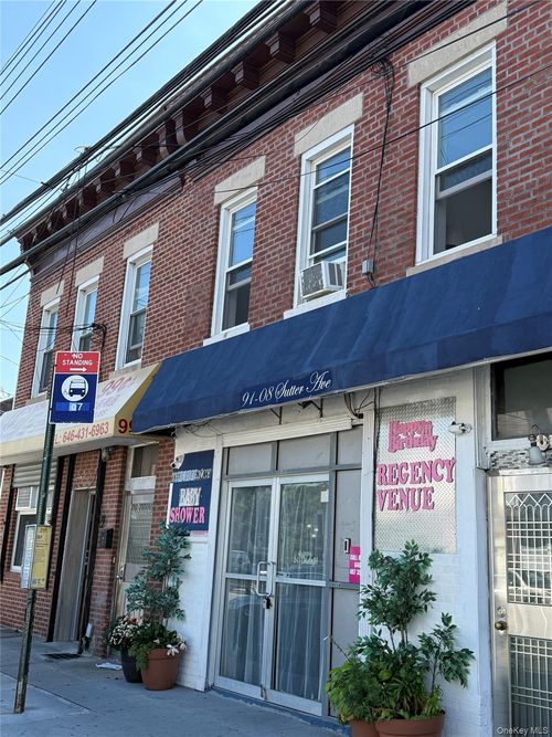 9108 Sutter Ave, Ozone Park, NY, 11417-1530 | Card Image