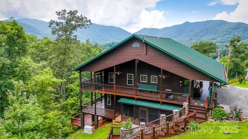 100 Chestnut Oak Rdg, Robbinsville, NC, 28771-9048 | Card Image