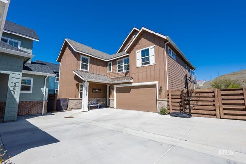 2845 S Barnside Way, Boise, ID, 83716-7047 | Card Image