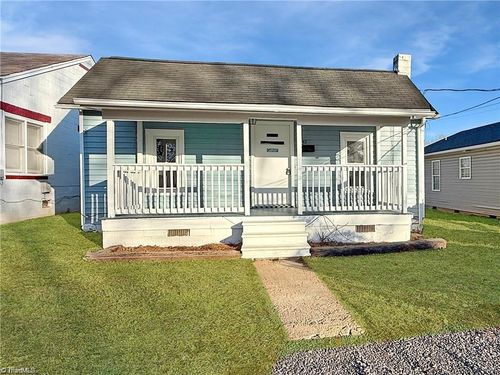 148 Foster St, Mocksville, NC, 27028-2405 | Card Image