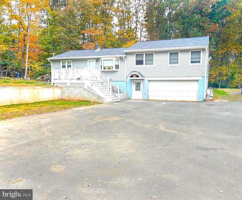 12704 Purcell Rd, MANASSAS, VA, 20112-3220 | Card Image