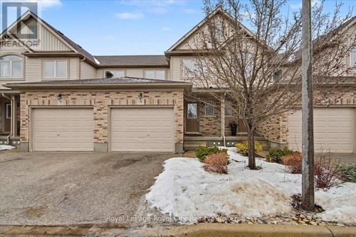 8-355 Macalister Boulevard, Guelph (Kortright East), ON, N1L1B3 | Card Image