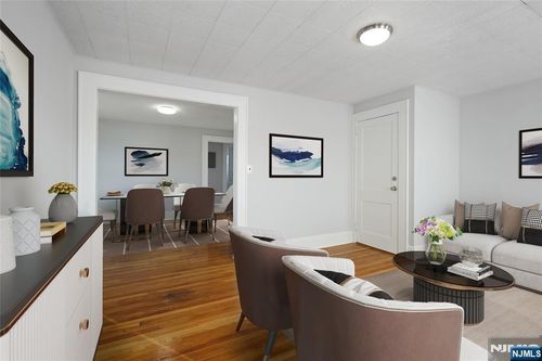 23 Meeker Pl, Millburn, NJ, 07041-1107 | Card Image