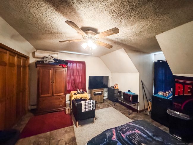 523 Wauregan Rd, House other with 3 bedrooms, 2 bathrooms and null parking in Killingly CT | Image 19