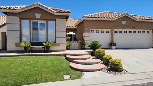 4925 Singing Hills Dr, Banning, CA, 92220 | Card Image