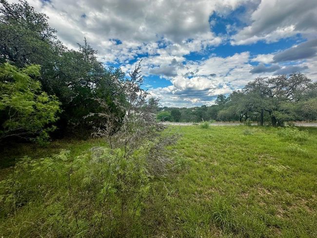 712 Coventry Rd, Home with 0 bedrooms, 0 bathrooms and null parking in Spicewood TX | Image 17