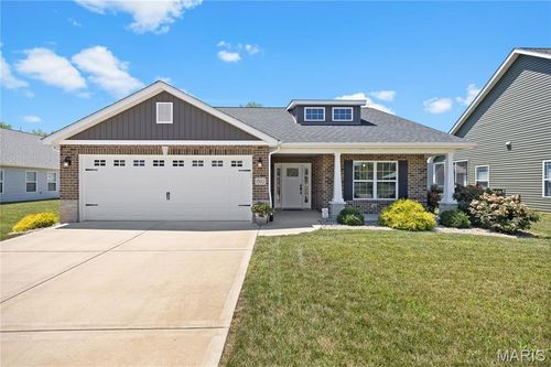 1502 Lexi Ln, Mascoutah, IL, 62258-1056 | Card Image