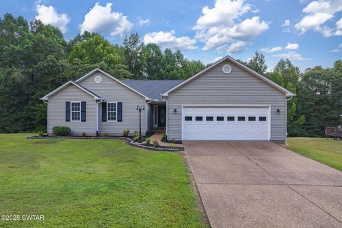 675 Old Pinson Rd, Jackson, TN, 38301-9579 | Card Image