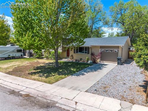 1314 Kern St, Colorado Springs, CO, 80915-2110 | Card Image