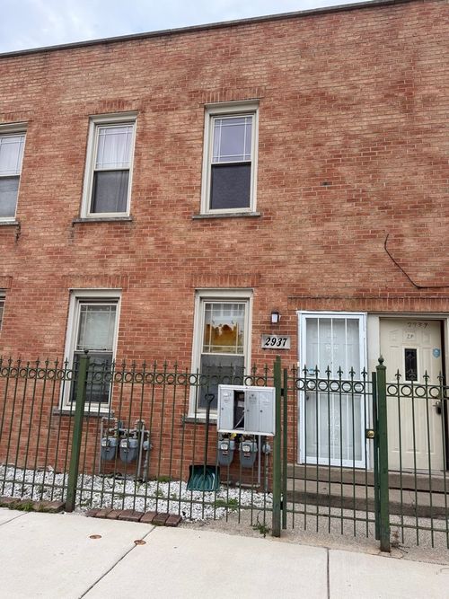 2-2937 S Keeley St, CHICAGO, IL, 60608-5819 | Card Image
