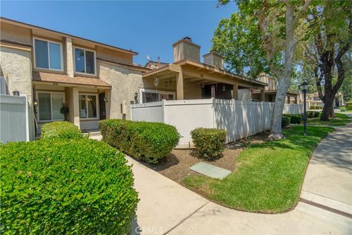 j9-1031 S Palmetto Ave, Ontario, CA, 91762 | Card Image