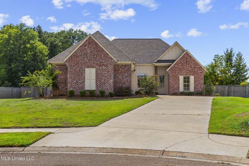 105 Leah Cv, Canton, MS, 39046-6035 | Card Image