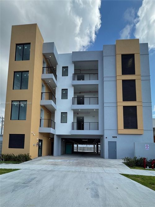 apt-203-909 E 24th St, Hialeah, FL, 33013-4246 | Card Image
