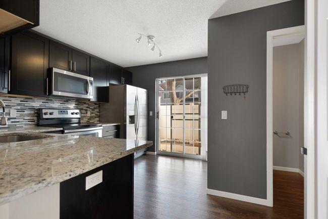 11520 Elmwood Ave N, Townhouse with 2 bedrooms, 2 bathrooms and null parking in Champlin MN | Image 12