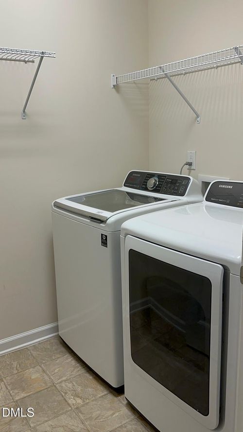 624 Denhoff Dr, Cary, NC, 27519-6987 | Card Image