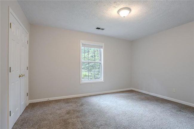 2140 Deer Trl, House other with 3 bedrooms, 2 bathrooms and 4 parking in Suwanee GA | Image 16