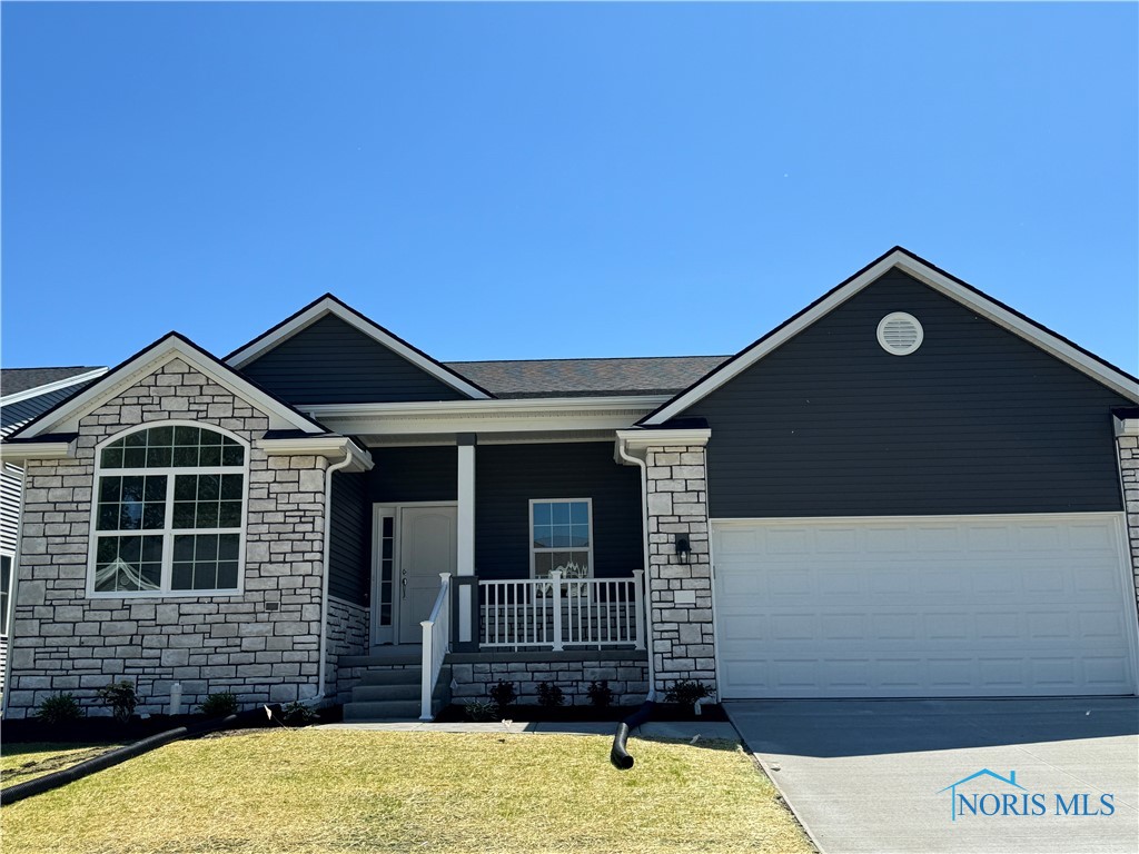 Plum Grove Ln, Toledo, OH 43615