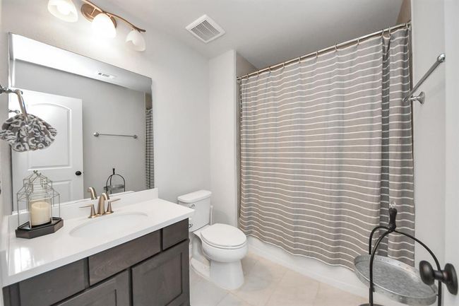 2106 Berry Trace Ct, House other with 4 bedrooms, 4 bathrooms and 3 parking in Manvel TX | Image 39