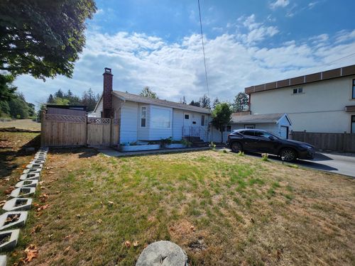 10746 River Rd, Delta, BC, V4C2R9 | Card Image
