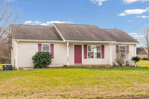 1622 Hannibal Dr, Oak Grove, KY, 42262-9156 | Card Image