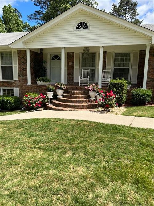7063 Pleasant Dr, Austell, GA, 30168-6103 | Card Image